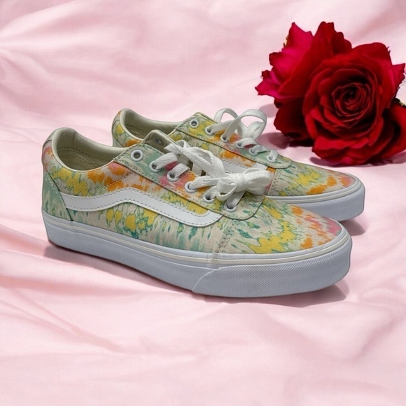 Vans Multicolor Tie-Dye Sneakers woman’s size 8.5 - Picture 4 of 11